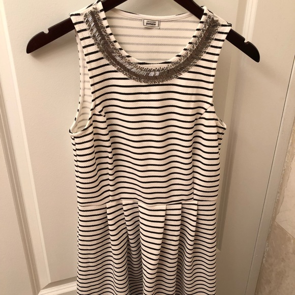 PIMKIE B&W Striped Dress w built-in necklace - Picture 2 of 5
